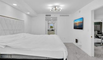 9821 E Bay Harbor Dr 302, Bay Harbor Islands, FL 33154