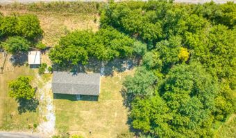 133 S Lakeside Dr, Apache, OK 73006