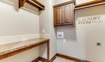 2200 Chestnut, Augusta, KS 67010