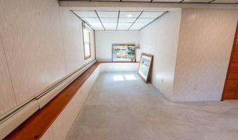 35 OLD PINE Rd, Narragansett, RI 02882