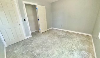 364 Oak St, Austin, IN 47102