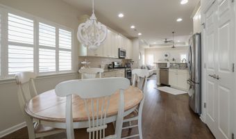 31 Garden Path, Barnegat, NJ 08005