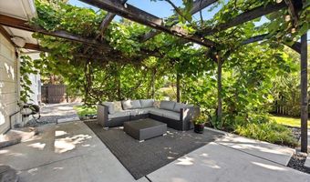890 Toedtli Dr, Boulder, CO 80305