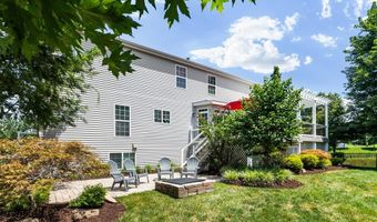 14454 Sunset Forest Ct, Ballwin, MO 63011