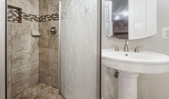2018 SWAN Ter, Alexandria, VA 22307