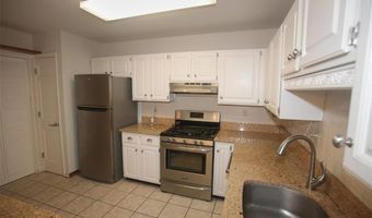 1340 Holgate Dr F2, Ballwin, MO 63021
