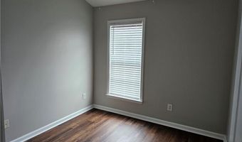 1021 Thornborough Dr, Alpharetta, GA 30004