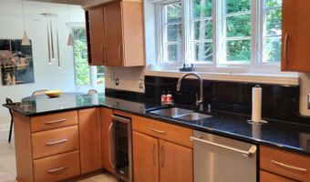 232 S First Ave, Alpena, MI 49707