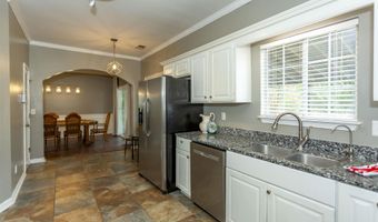 96 WINTERHAVEN Dr, Alabaster, AL 35007