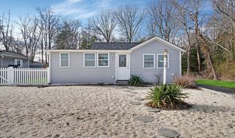 300 Hurley Ave, Bayville, NJ 08721