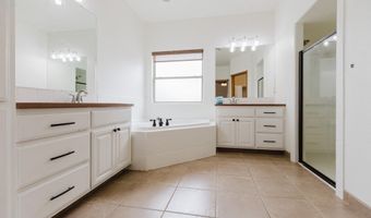 442 Wildwood Dr, Alamogordo, NM 88310