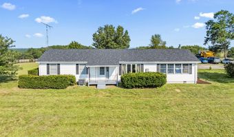 995 FORD HILL Rd, Augusta, WV 26704