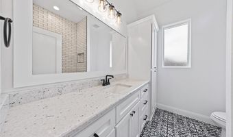 233 Oak Meadow Ln, Weatherford, TX 76085