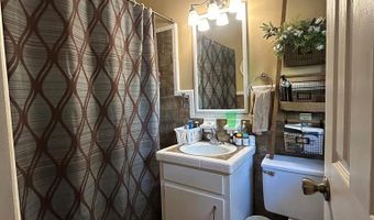 201 Bruner St, Ashford, AL 36312