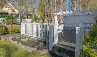 18 Waldo Ave, Belfast, ME 04915