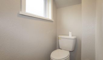 703 Johnson Ave, Ava, MO 65608