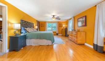 36 Woodlawn Ave, Auburn, ME 04210