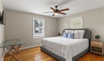 904 LEBEAU St, Arabi, LA 70032
