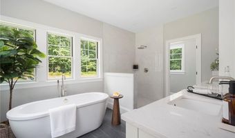 105 Princess Pine Dr, East Greenwich, RI 02818