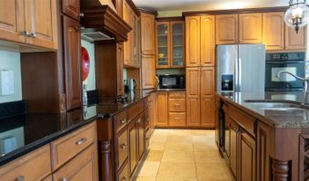 676 OAK HOLLOW Way, Altamonte Springs, FL 32714