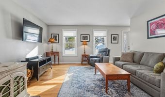 9 Mosher Dr, Brookline, NH 03033
