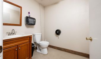1600 W BROADWAY Ave, Bloomfield, NM 87413