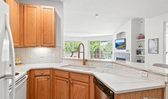 550 Mohawk Dr 70, Boulder, CO 80303