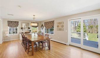14 High St, Barrington, RI 02806