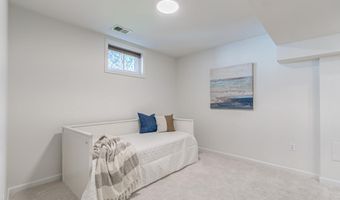 43968 BIDWELL Ct, Ashburn, VA 20147
