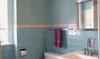 808 Lancaster St, Albany, NY 12203