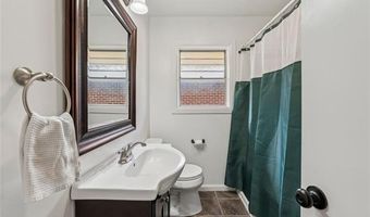 328 SE Waverly Ave, Bartlesville, OK 74006