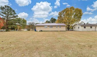 202 Katherine Dr, Albertville, AL 35951