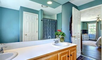 235 Holly Hills Ln, North Kingstown, RI 02874