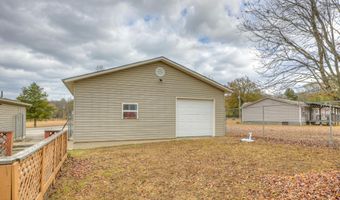 117 Riverview Dr, Anderson, MO 64831