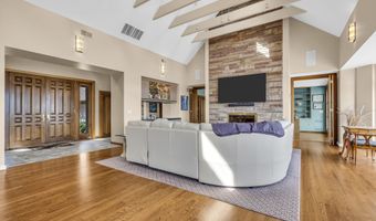99 Holly Ln, Bayville, NJ 08721