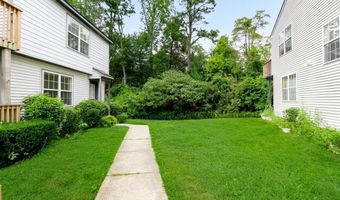 10 Oyster Bay Rd H, Absecon, NJ 08201
