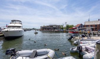 32 CORNHILL St, Annapolis, MD 21401