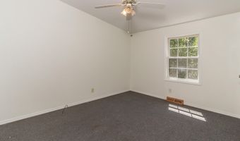 890 Wiggins Rd, Angier, NC 27501