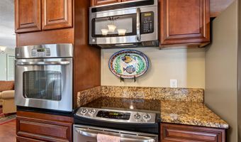13239 Old Woolmarket Rd, Biloxi, MS 39532
