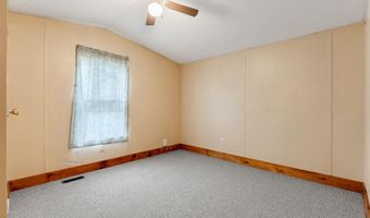 31 Lawrence Ave, Barre, VT 05641