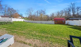 7404 Nekirk Rd, Ashland, KY 41102