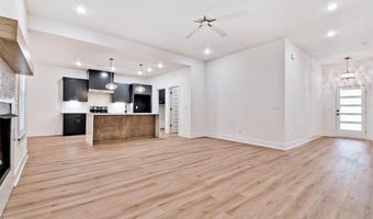 1 Consett Ln, Bella Vista, AR 72714