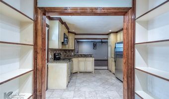 1718 S 12th St, Abilene, TX 79602