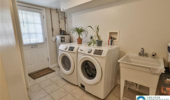 1635 E Emmaus Ave, Allentown, PA 18103