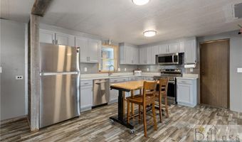 8500 Prairie Hawk Dr, Acton, MT 59002