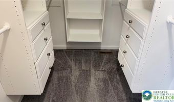 311 McNair Dr, Allen, PA 18067