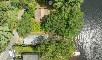 187 Lakehurst Dr, Coventry, RI 02816
