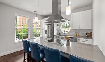 1411 KEY Blvd 411, Arlington, VA 22209