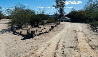 47846 Quail Walk Ln, Bouse, AZ 85325