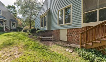 148 Sanair Ct, Apex, NC 27502